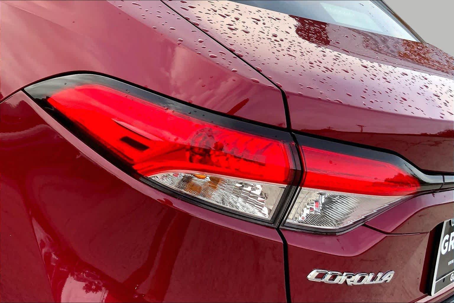 Used 2026 Toyota Corolla LE FWD image 28