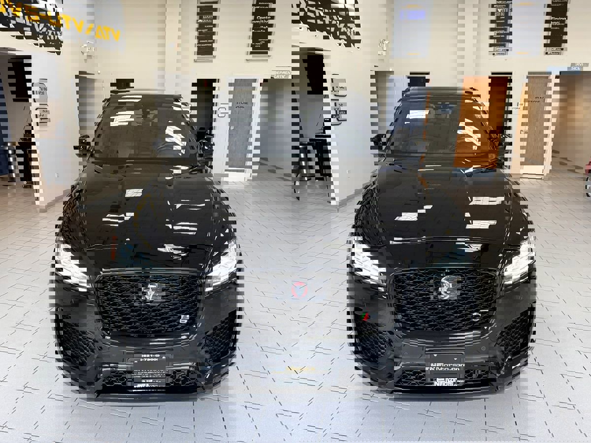 Used 2019 Jaguar F-PACE S image 52
