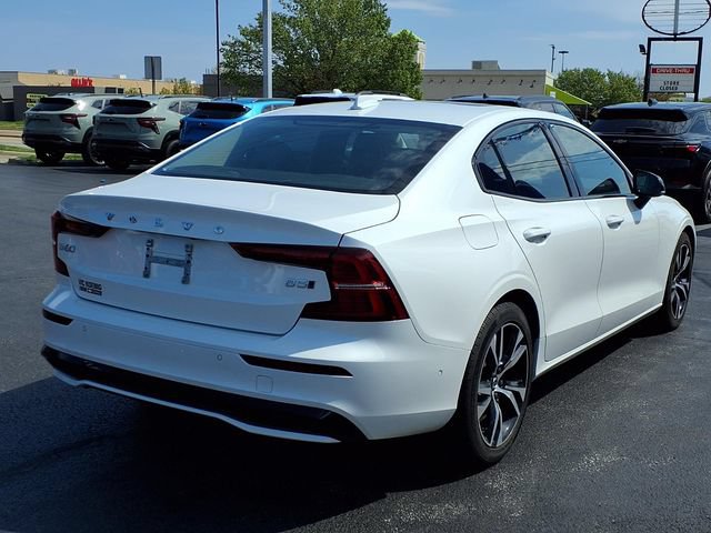 Used 2024 Volvo S60 B5 Plus AWD/4WD image 4