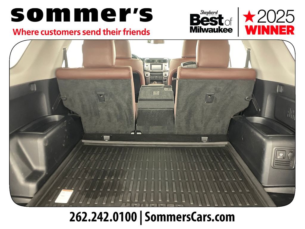 Used 2018 Toyota 4Runner Limited AWD/4WD image 30