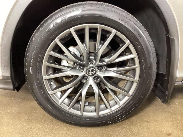 Used 2022 Lexus RX 450h F Sport w/ Accessory Package AWD/4WD image 27
