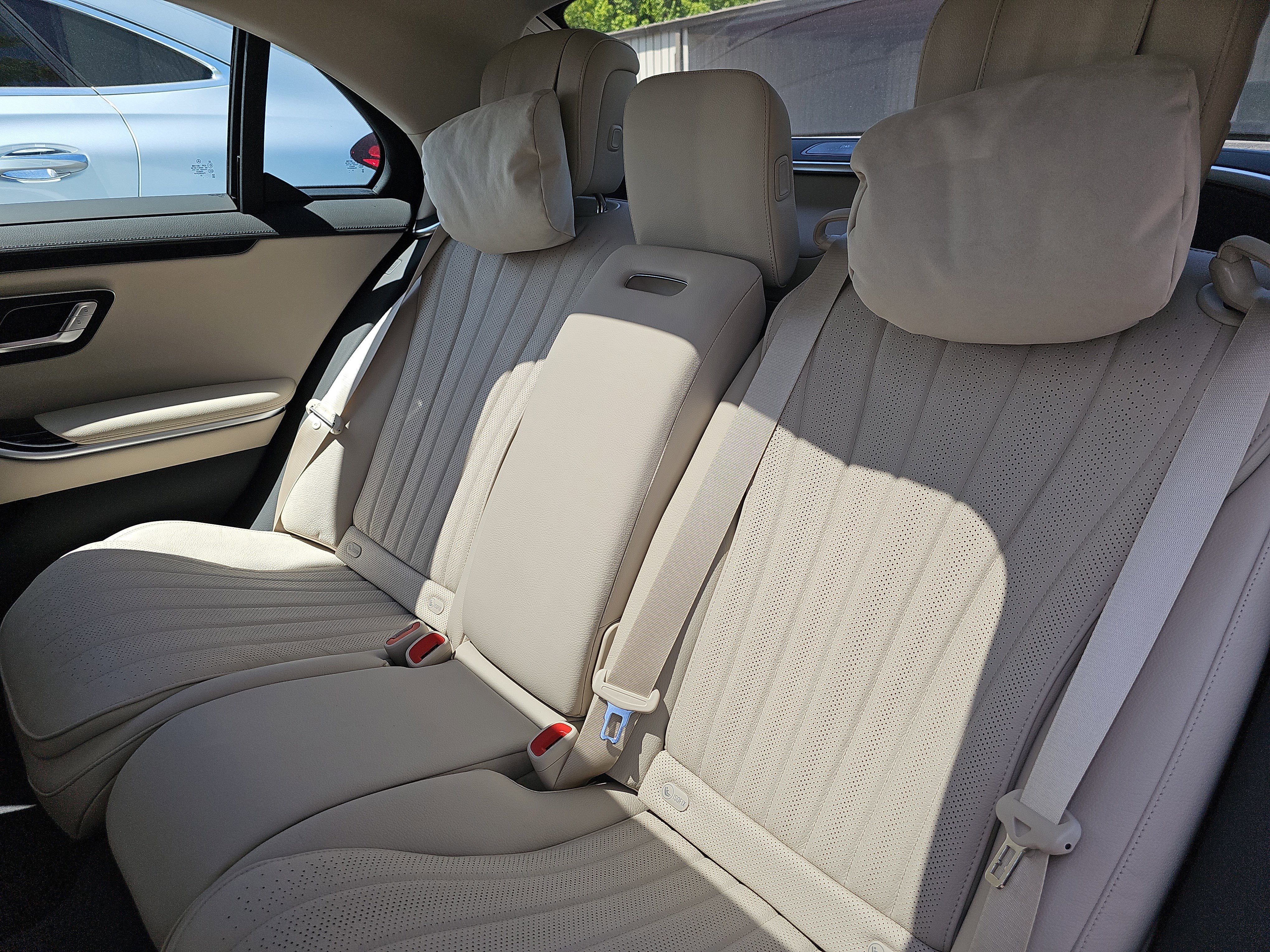 New 2026 Mercedes-Benz S 500 4MATIC image 15