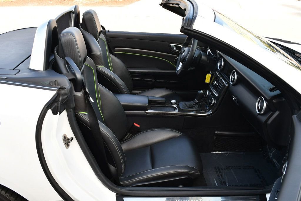 Used 2015 Mercedes-Benz SLK 350 image 66