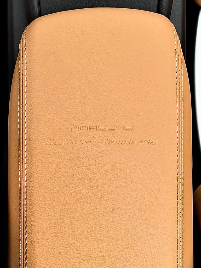 Used 2019 Porsche 911 Speedster image 18