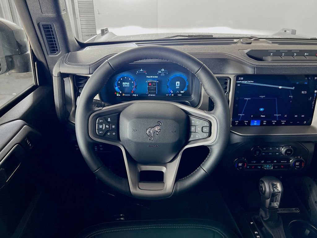 New 2025 Ford Bronco Outer Banks w/ Sasquatch Package image 27