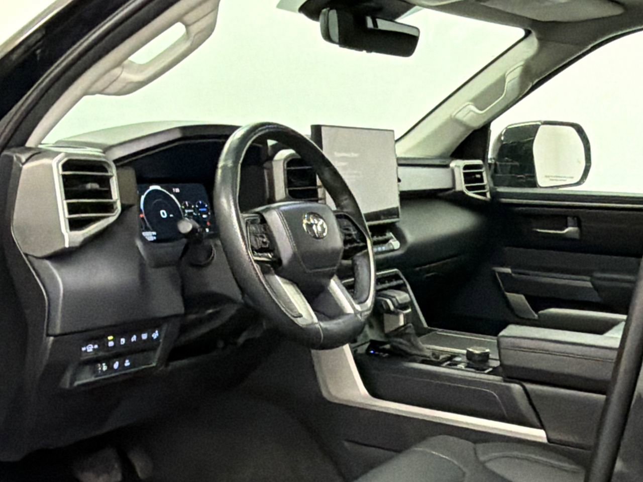 Used 2023 Toyota Sequoia SR5 w/ SR5 Premium Package image 18