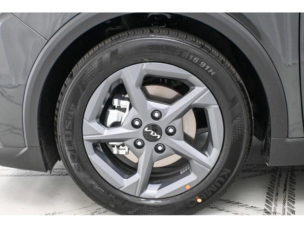New 2026 Kia K4 FWD image 8