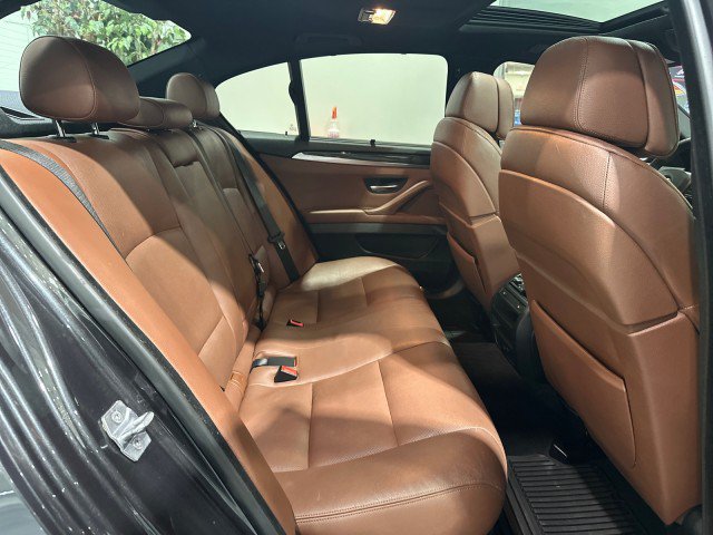 Used 2013 BMW 550i Sedan RWD image 51
