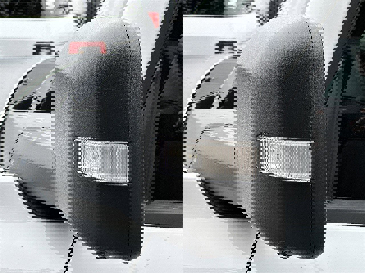 New 2025 Ford Bronco Badlands image 31