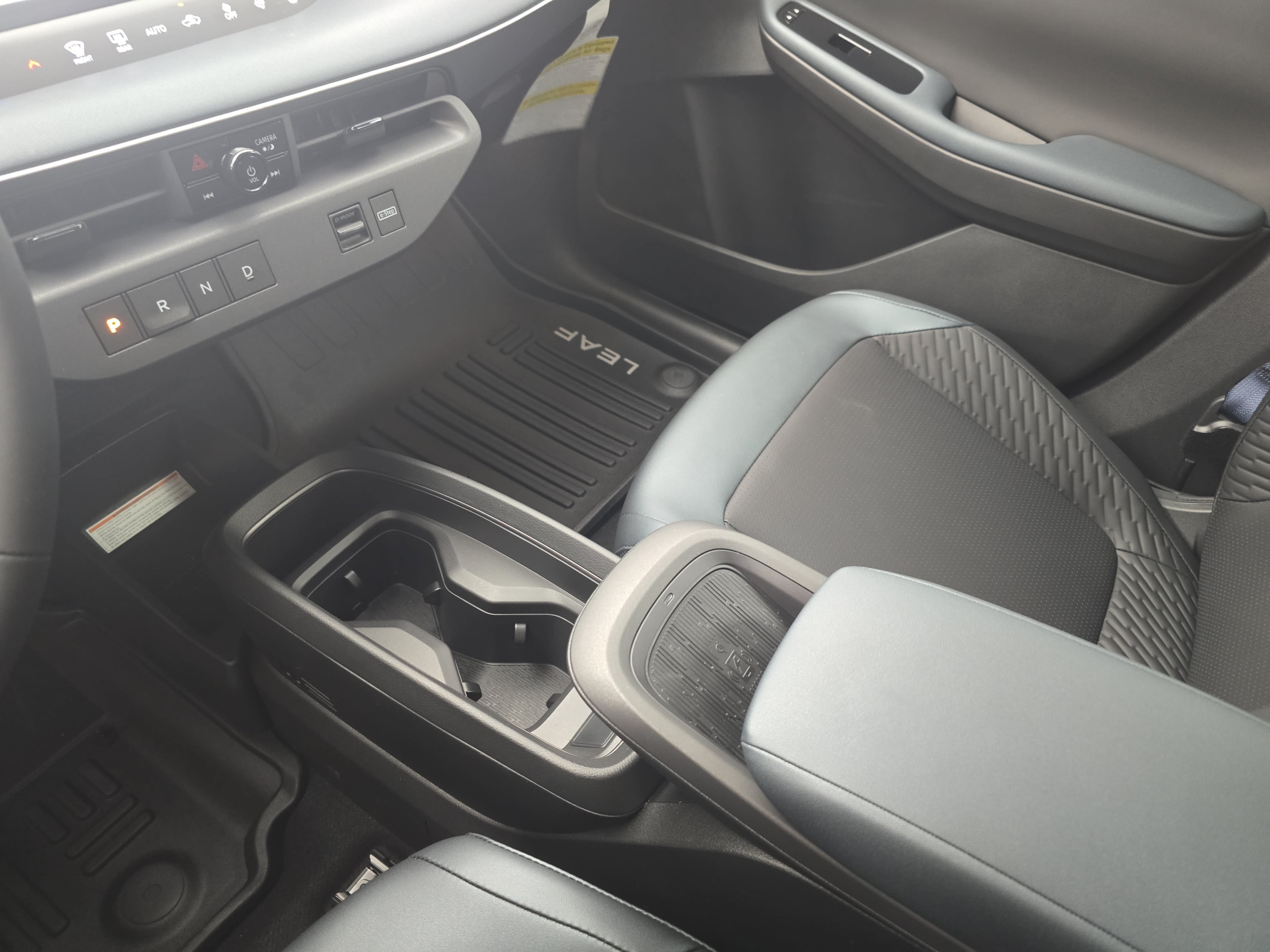 New 2026 Nissan Leaf Platinum+ FWD image 29