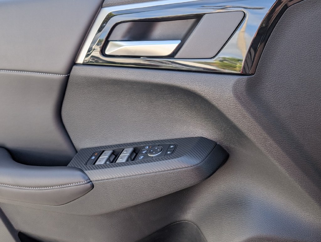 New 2026 Nissan Rogue SL AWD/4WD image 21