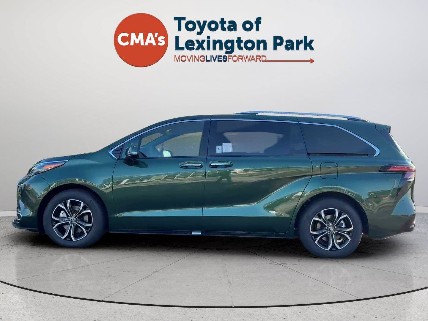 New 2026 Toyota Sienna Platinum AWD/4WD image 2