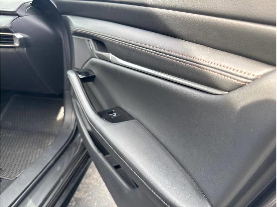 Used 2024 MAZDA MAZDA3 s image 29