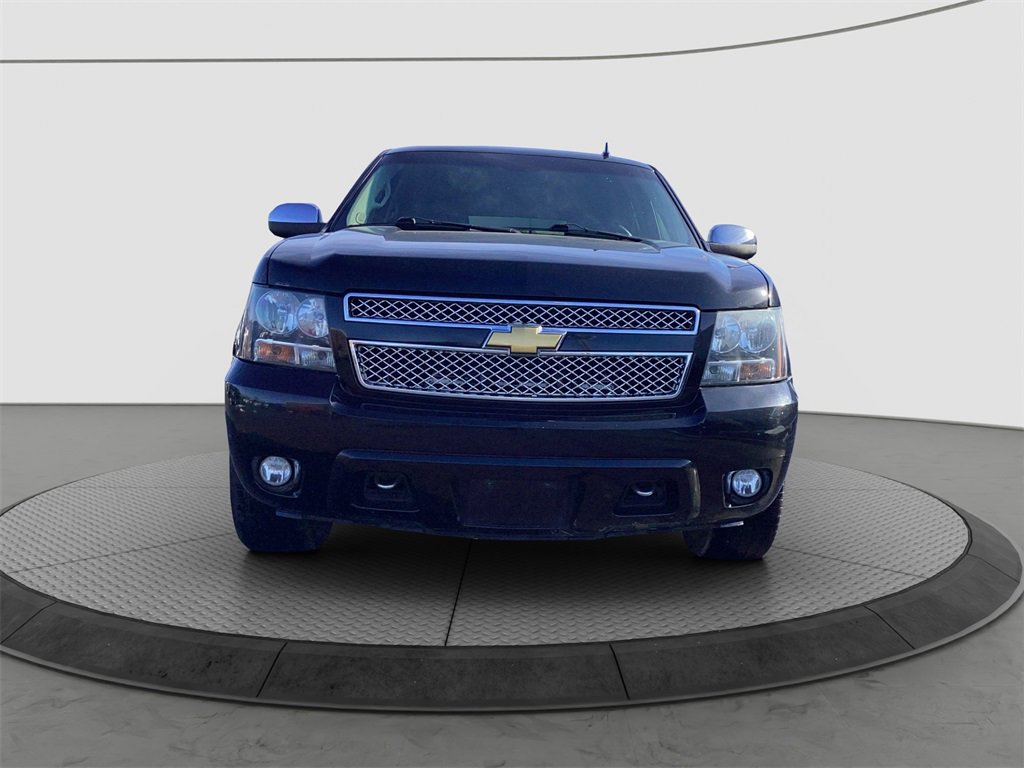 Used 2012 Chevrolet Tahoe LTZ image 2
