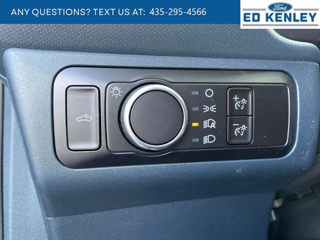 New 2026 Ford Maverick XL image 17