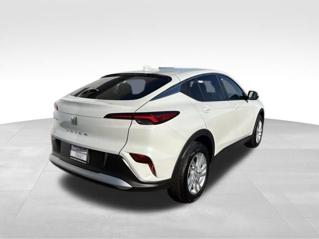 Used 2024 Buick Envista Preferred w/ Convenience II Package image 5