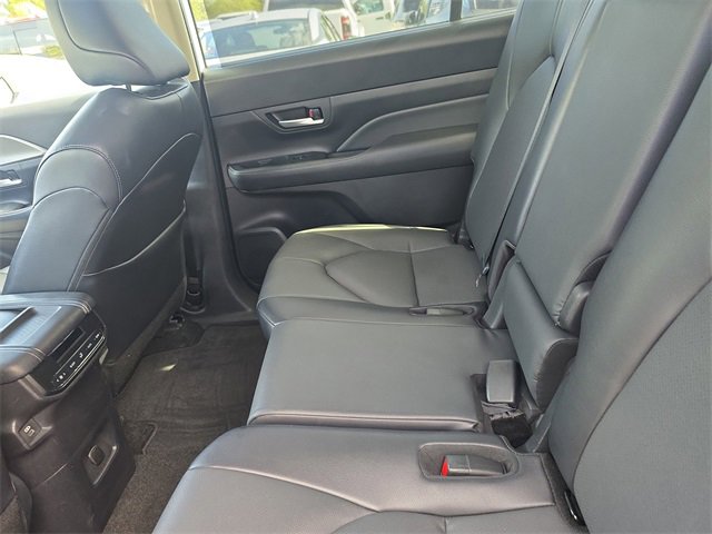 Used 2024 Toyota Grand Highlander XLE image 11
