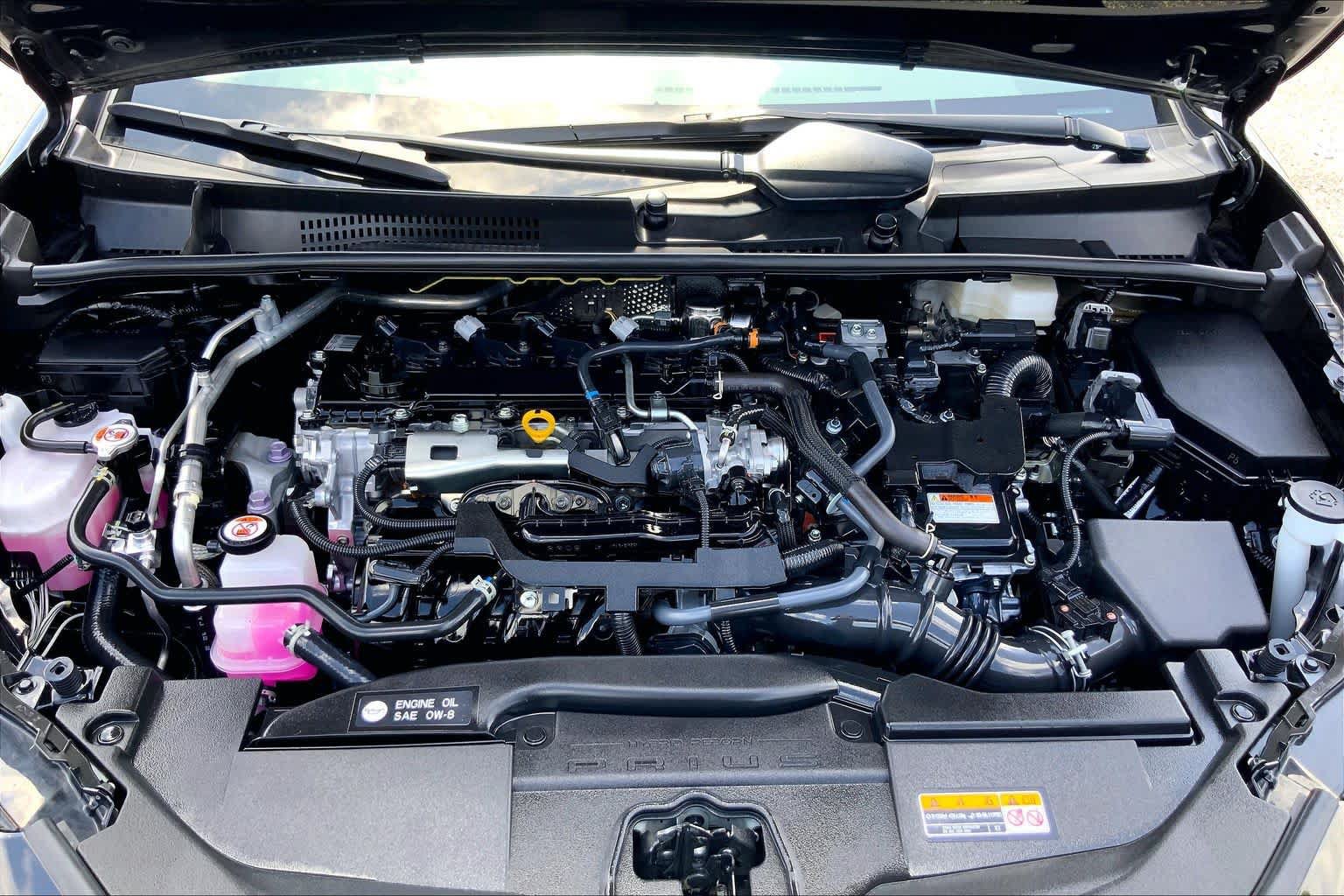 Used 2026 Toyota Prius LE FWD image 31
