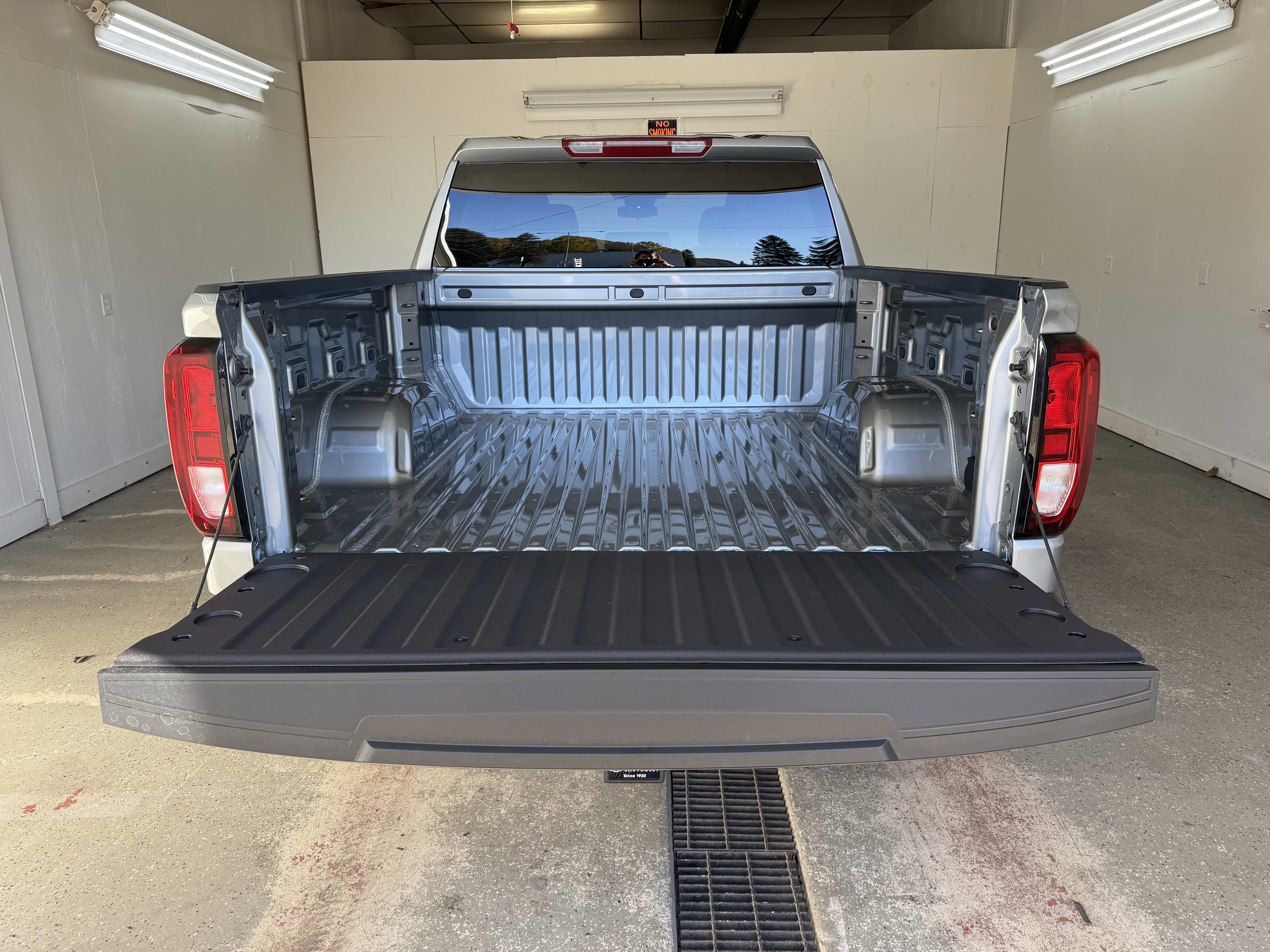 New 2026 GMC Sierra 1500 Elevation image 7