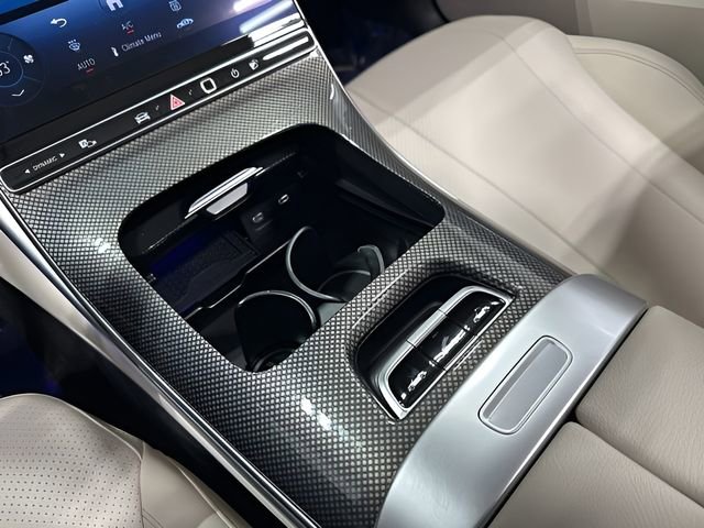 Used 2025 Mercedes-Benz CLE 300 4MATIC Cabriolet image 29