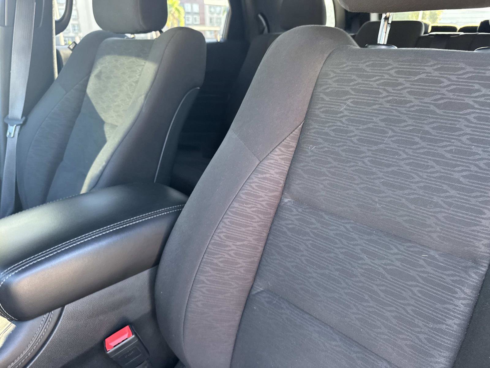 Used 2022 Dodge Durango SXT w/ Blacktop Package image 19