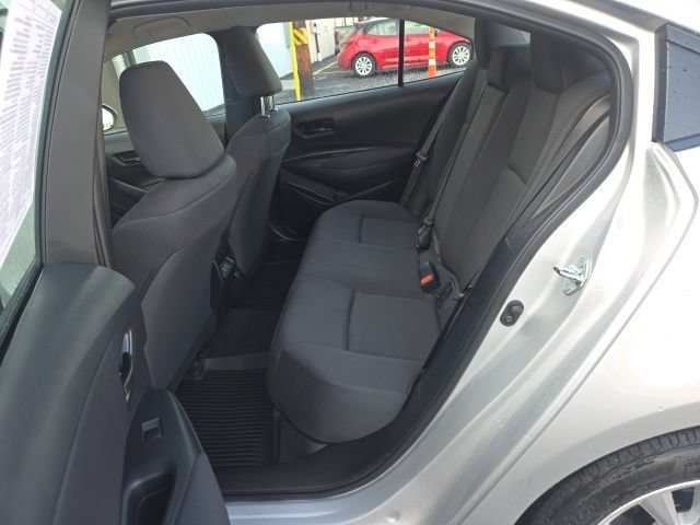 Used 2026 Toyota Corolla LE w/ LE Premium Package FWD image 27