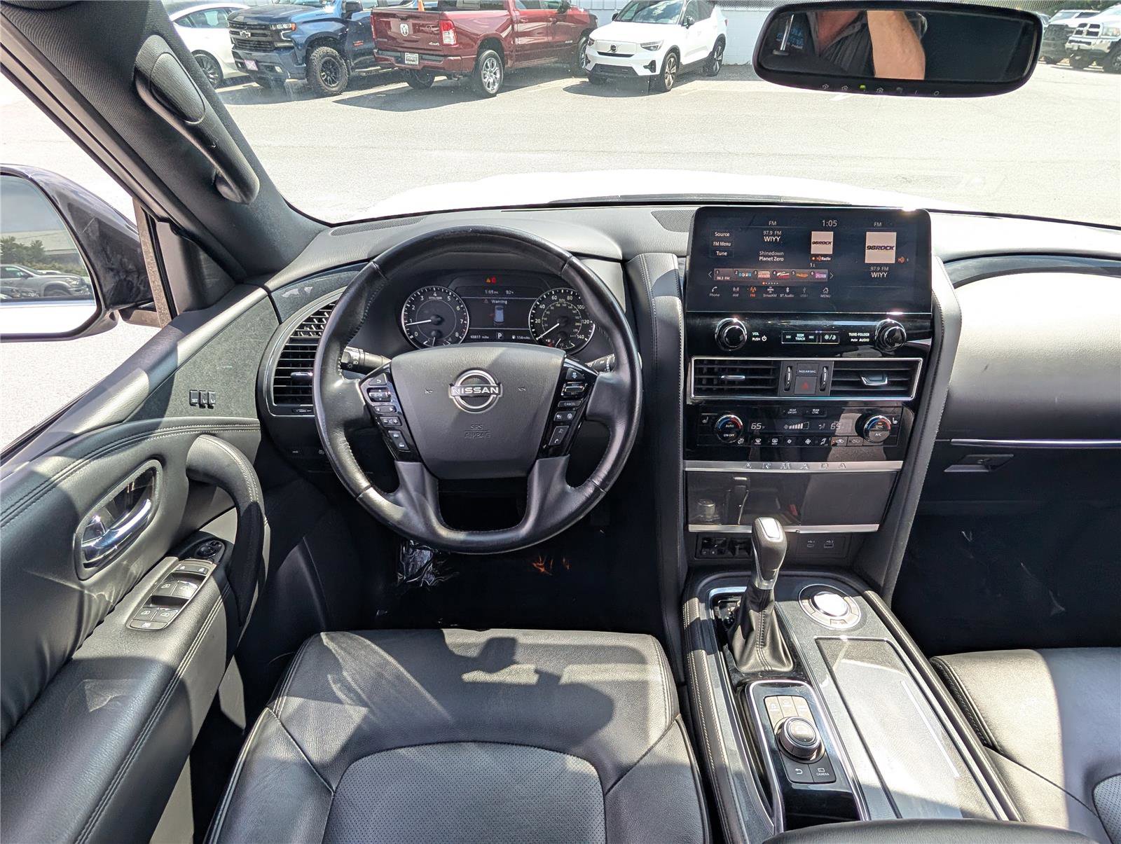 Used 2023 Nissan Armada SL w/ Midnight Edition Package image 18