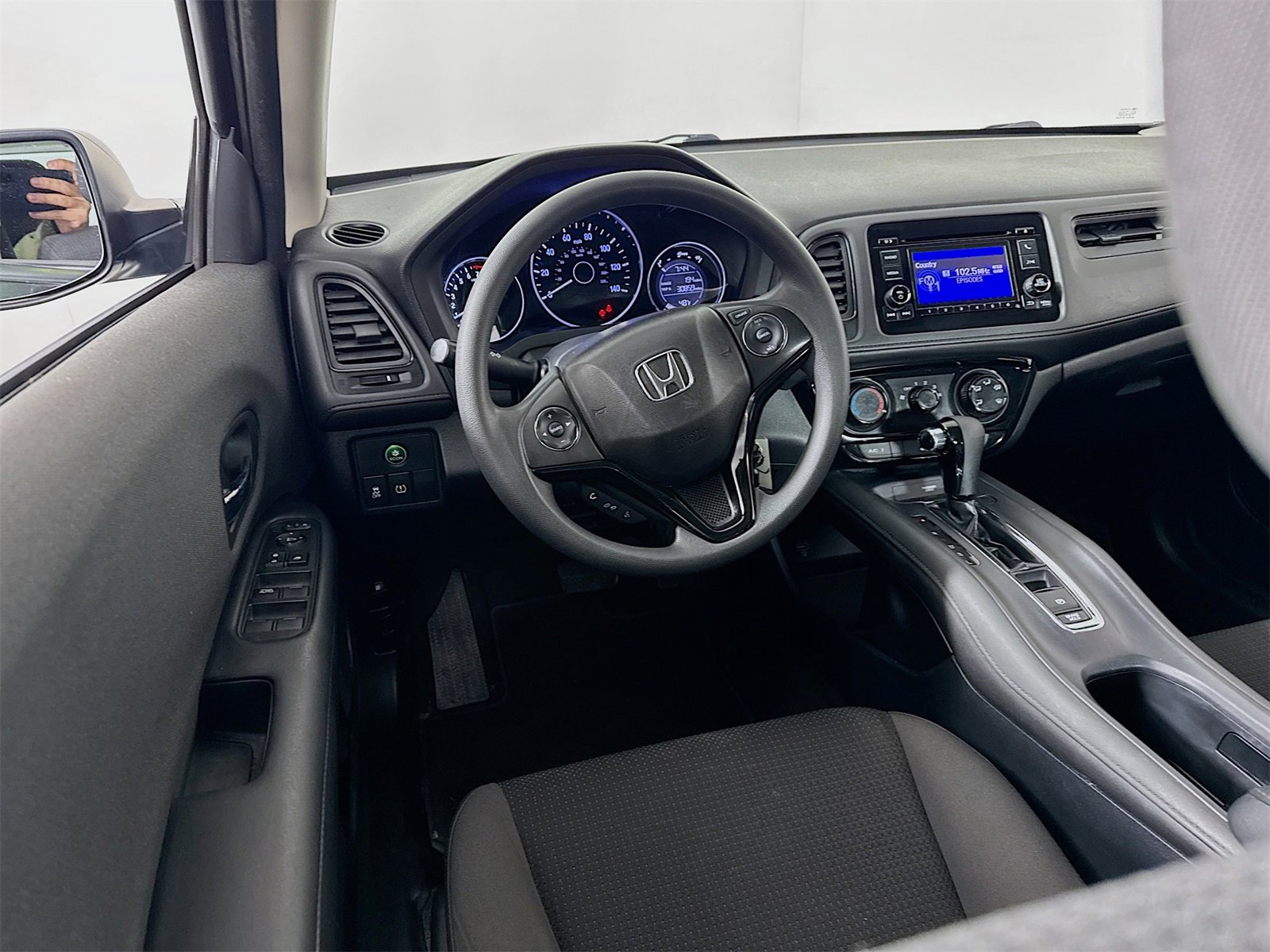 Used 2019 Honda HR-V LX image 18