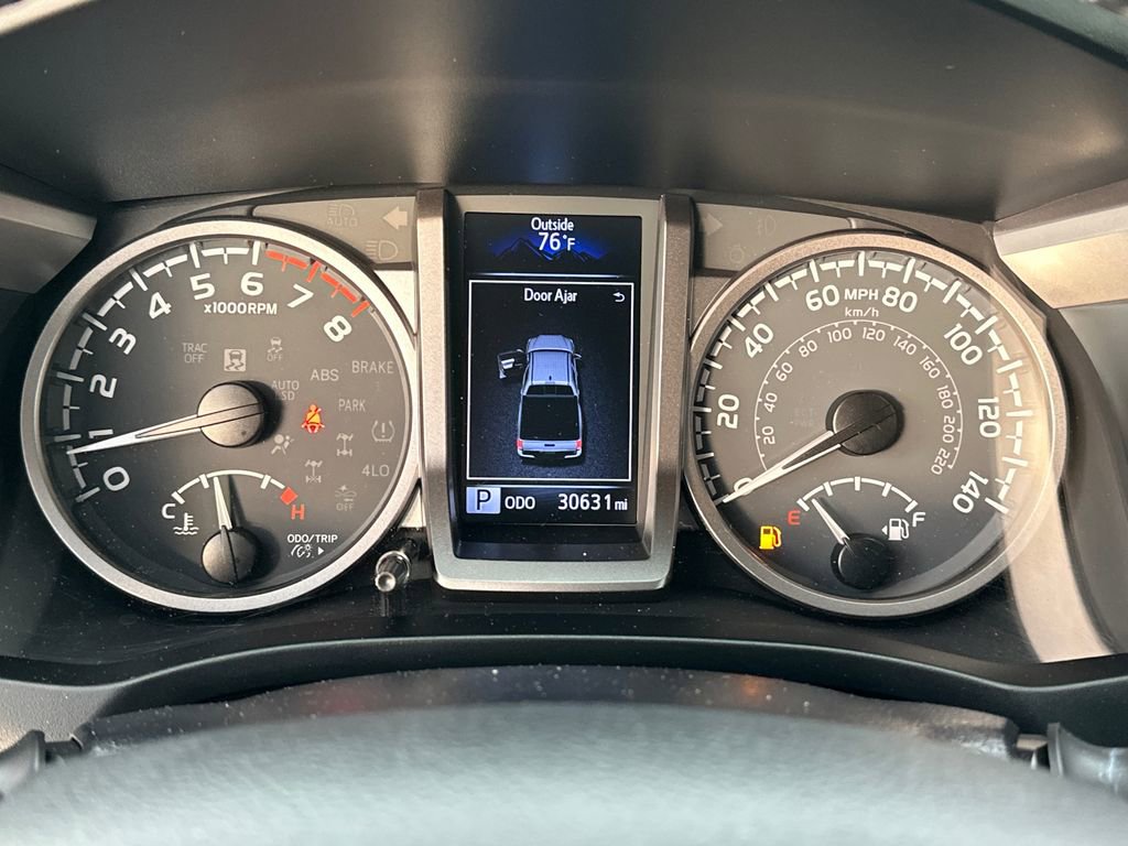 Used 2023 Toyota Tacoma SR5 AWD/4WD image 21