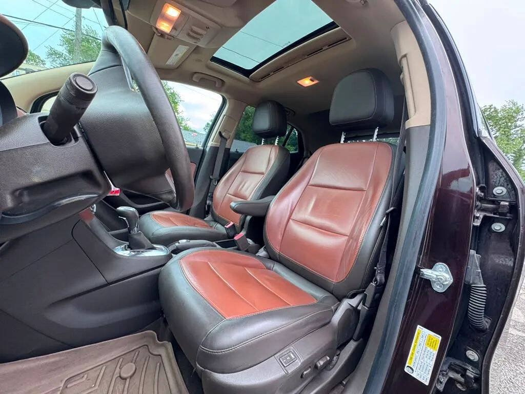 Used 2013 Buick Encore Leather AWD/4WD image 11
