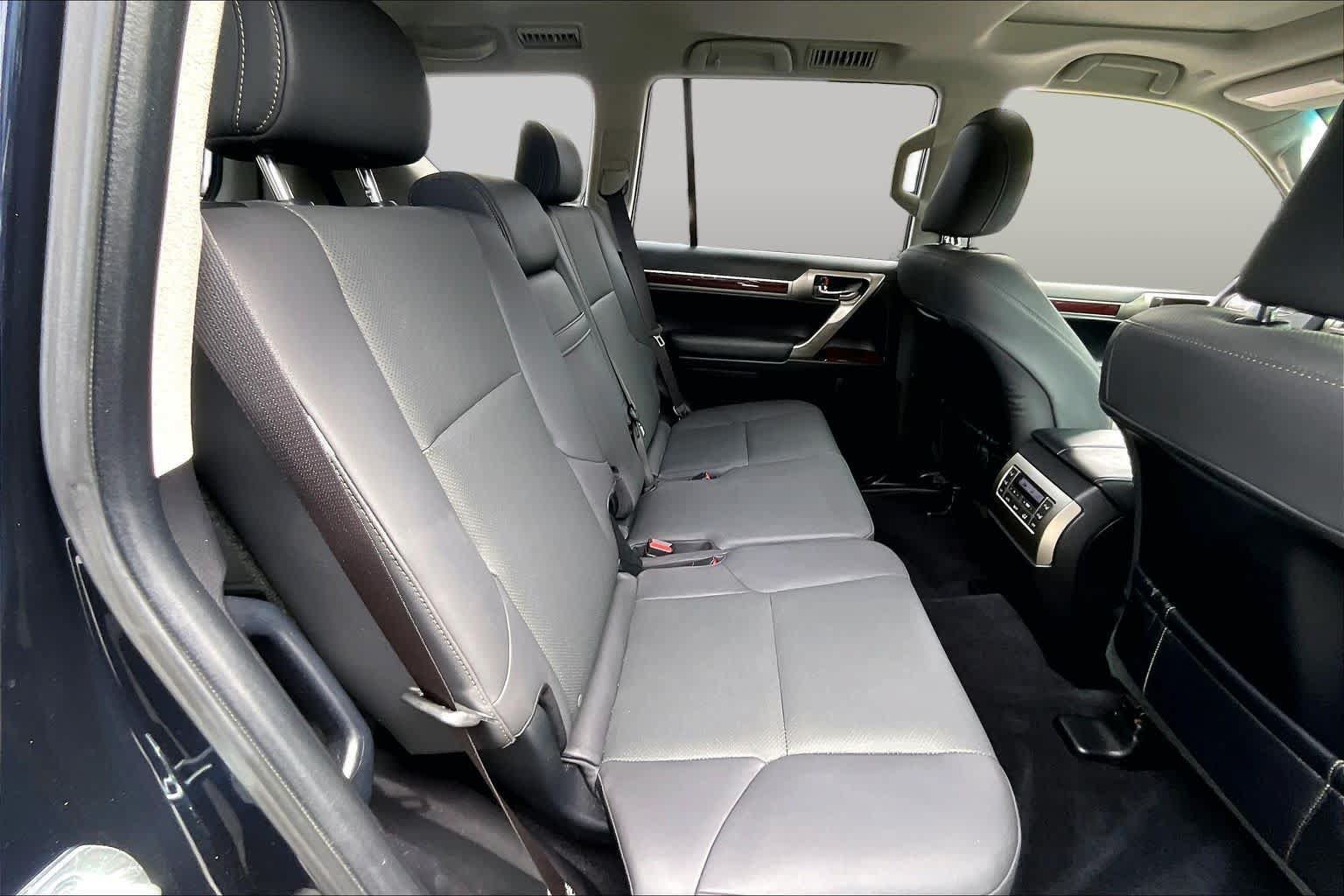 Used 2019 Lexus GX 460 Premium AWD/4WD image 21