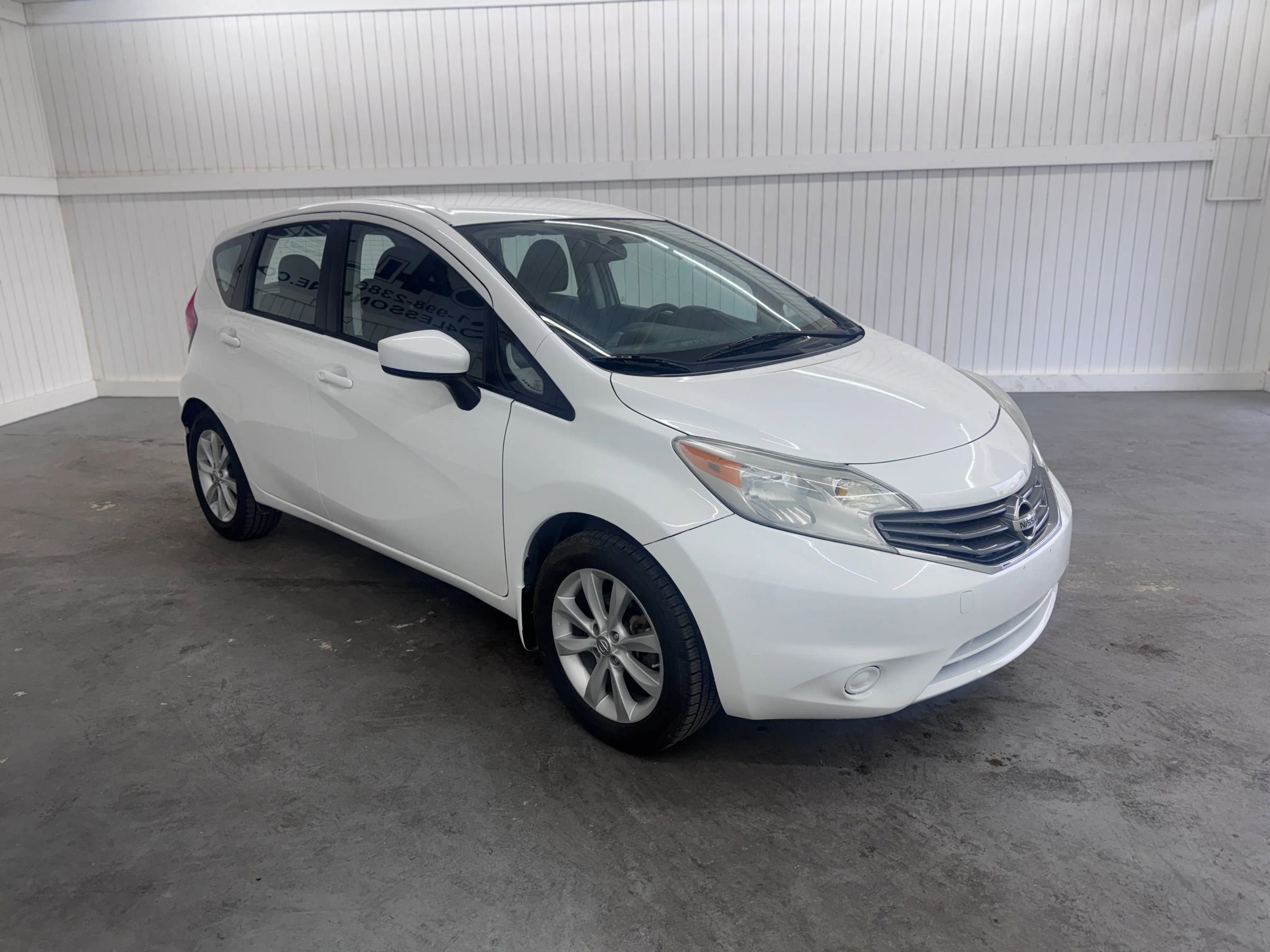 Used 2016 Nissan Versa Note S Plus image 3