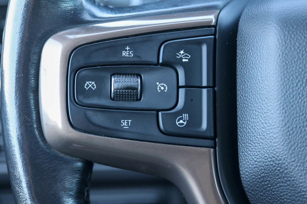 Used 2022 Chevrolet Suburban High Country w/ LPO, Illumination Package AWD/4WD image 34