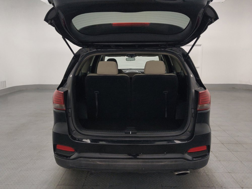 Used 2020 Kia Sorento LX FWD image 29
