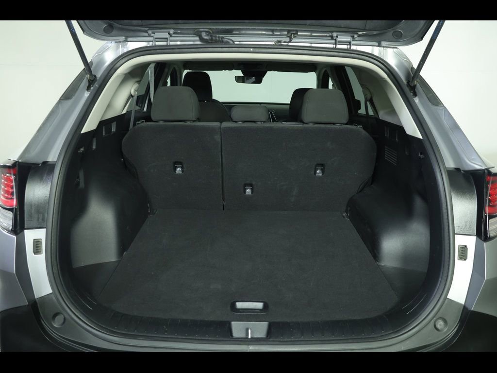 Used 2024 Kia Sportage LX image 15