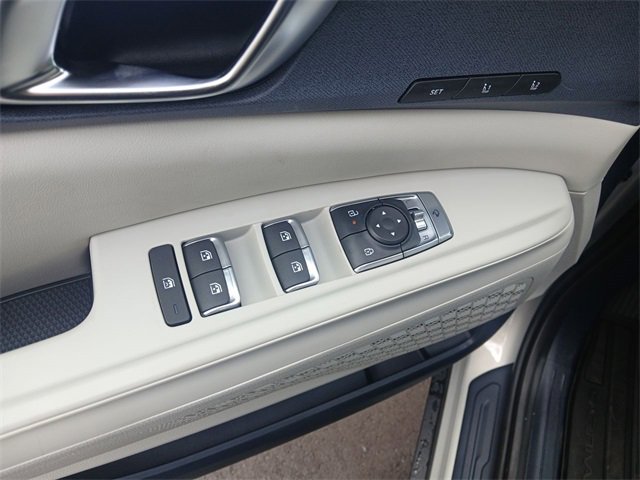 New 2026 Kia Carnival EX image 13