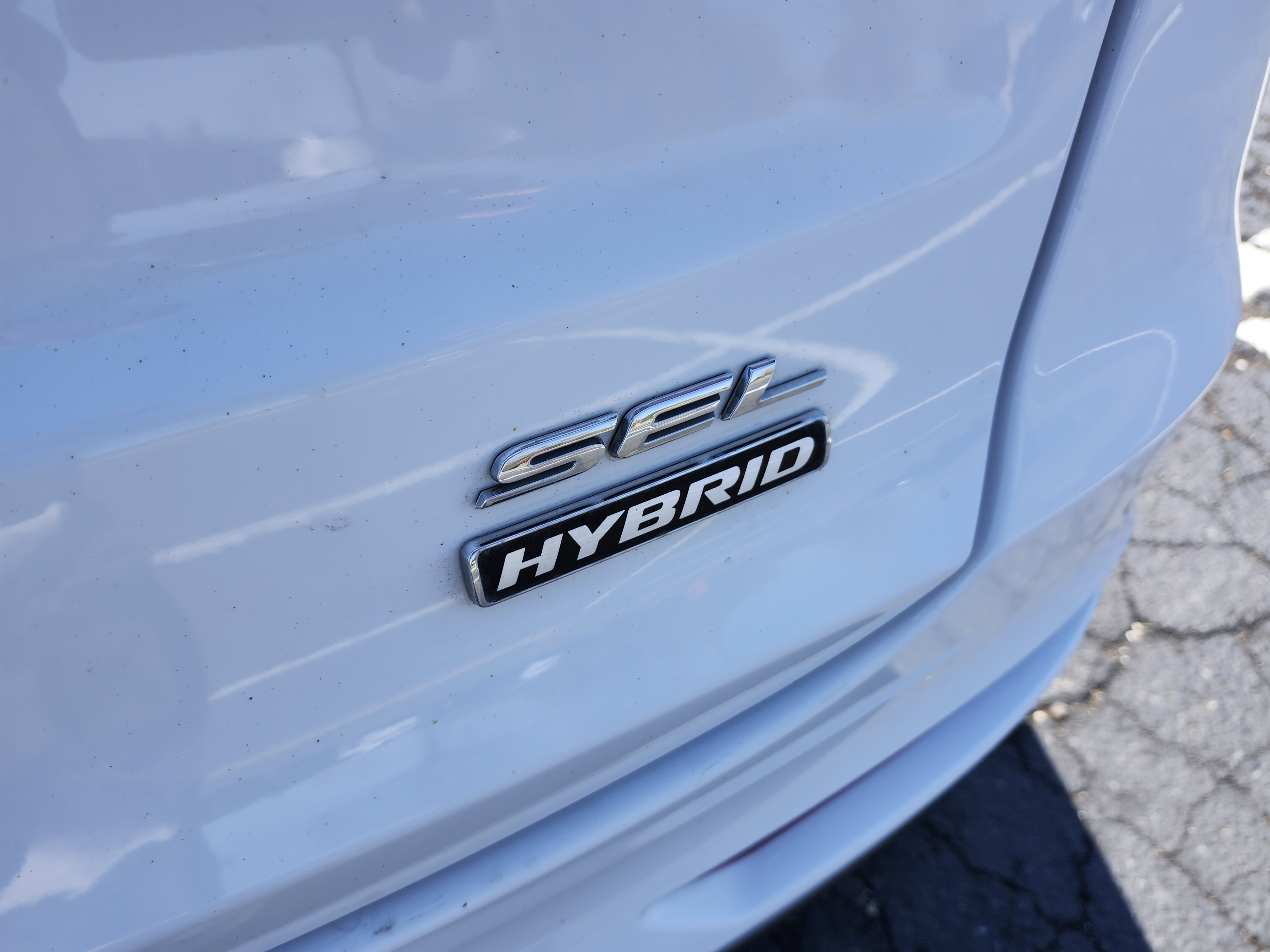 Used 2020 Ford Fusion SEL image 21