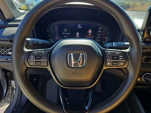 Used 2025 Honda Accord SE image 27