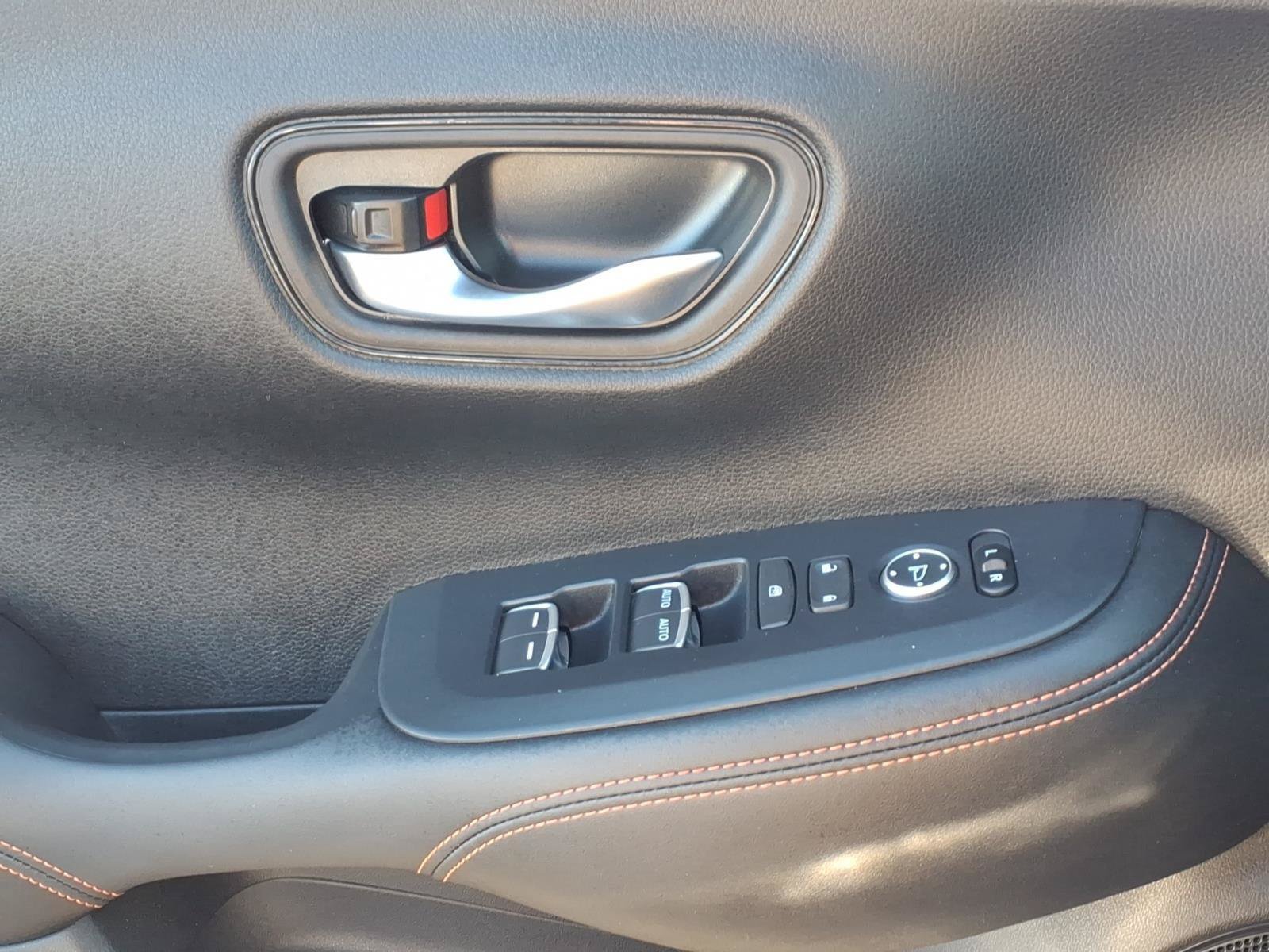 Used 2024 Honda HR-V Sport image 24