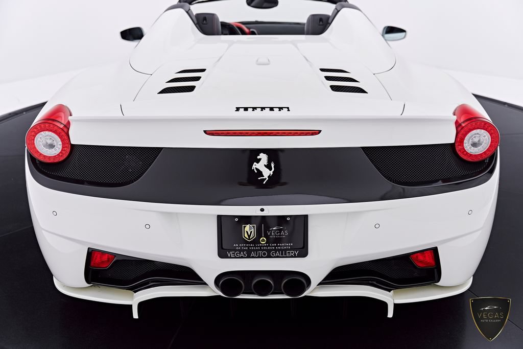 Used 2014 Ferrari 458 Spider RWD image 33