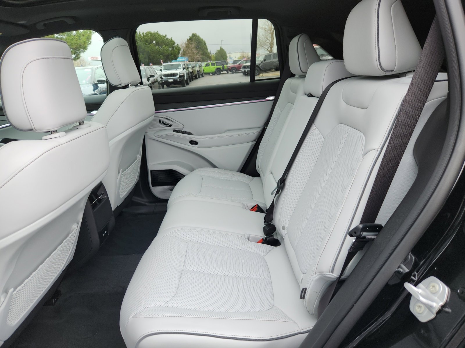 New 2025 Jeep Wagoneer S Limited image 17