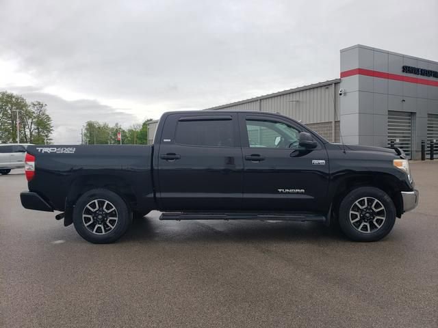 Used 2016 Toyota Tundra SR5 w/ TRD Off Road Package AWD/4WD image 4