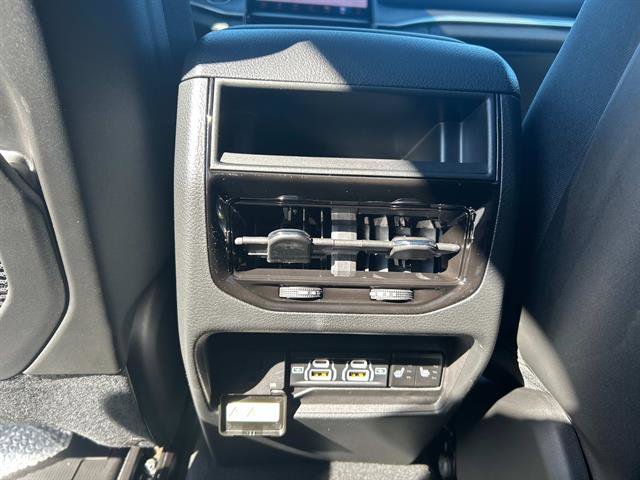 New 2025 Jeep Grand Cherokee Limited image 7