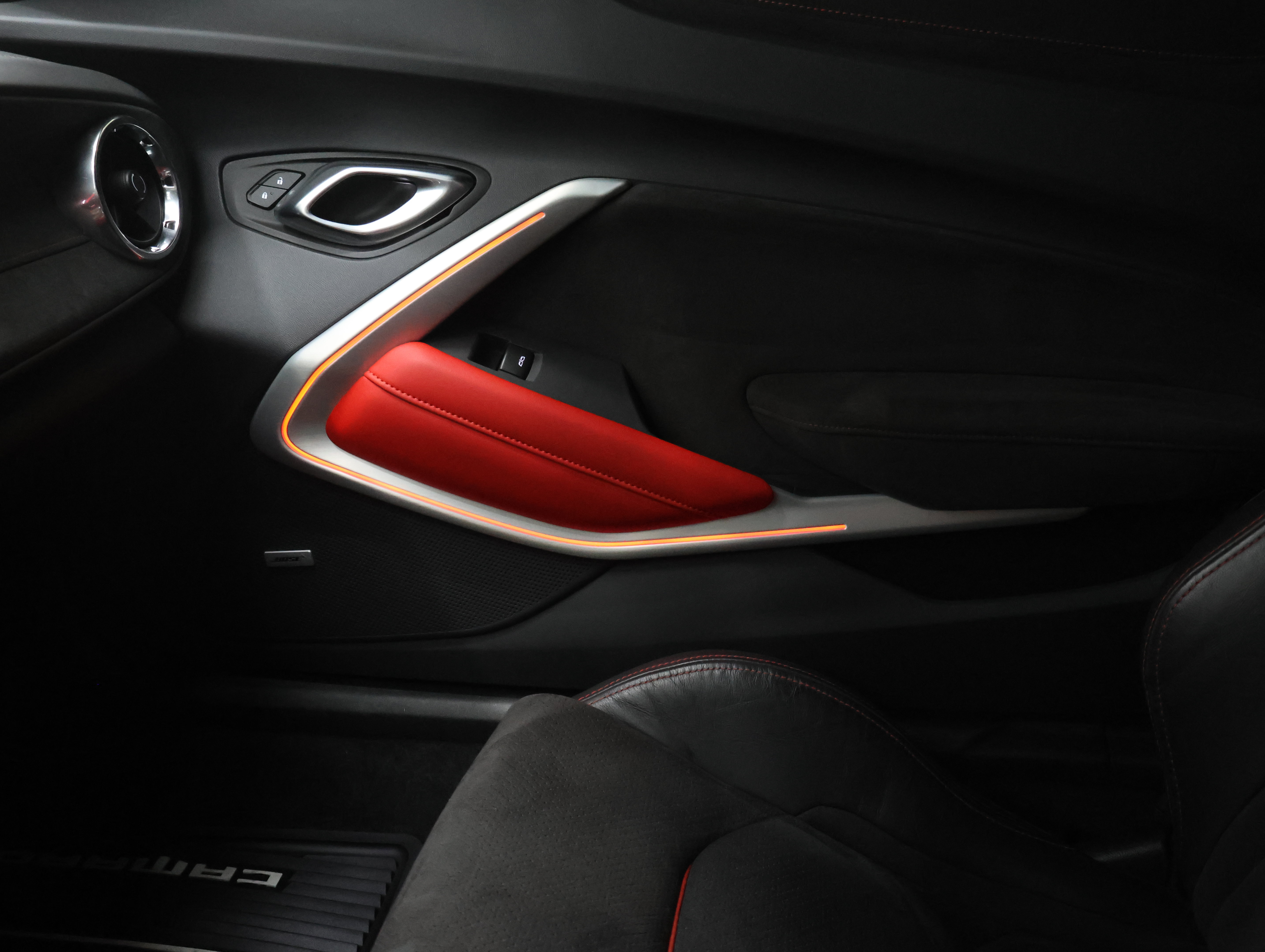 Used 2023 Chevrolet Camaro ZL1 RWD image 13