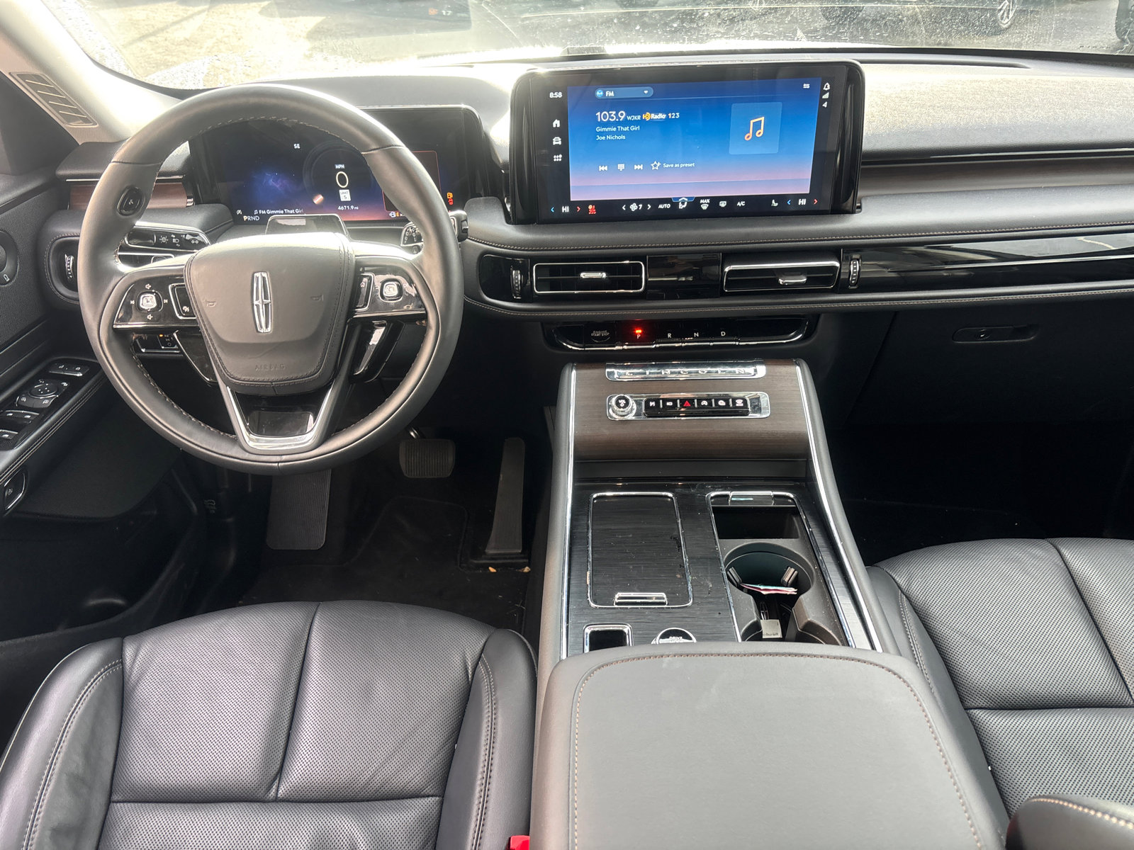 New 2025 Lincoln Aviator Reserve image 29