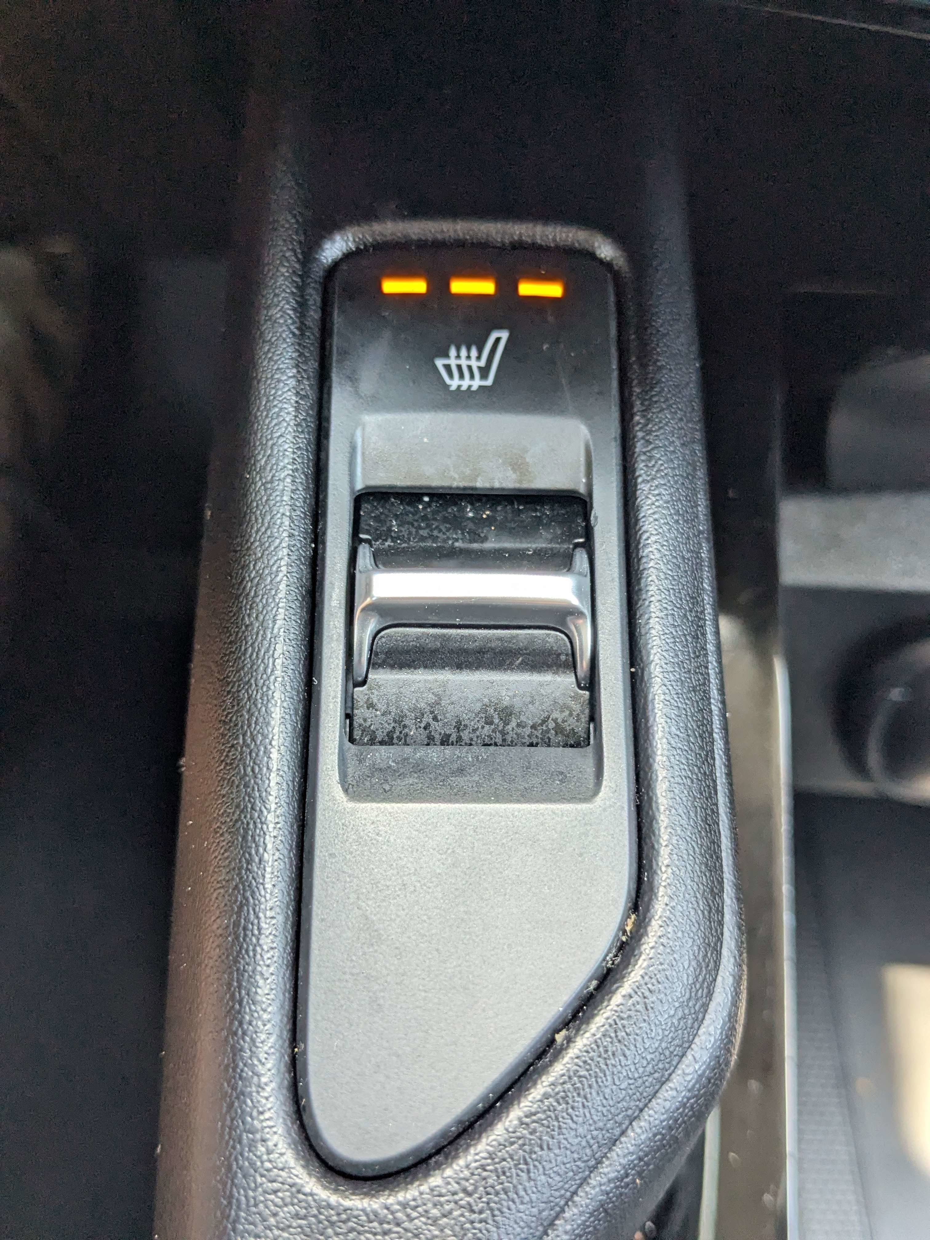 Used 2024 Kia Telluride S FWD image 30