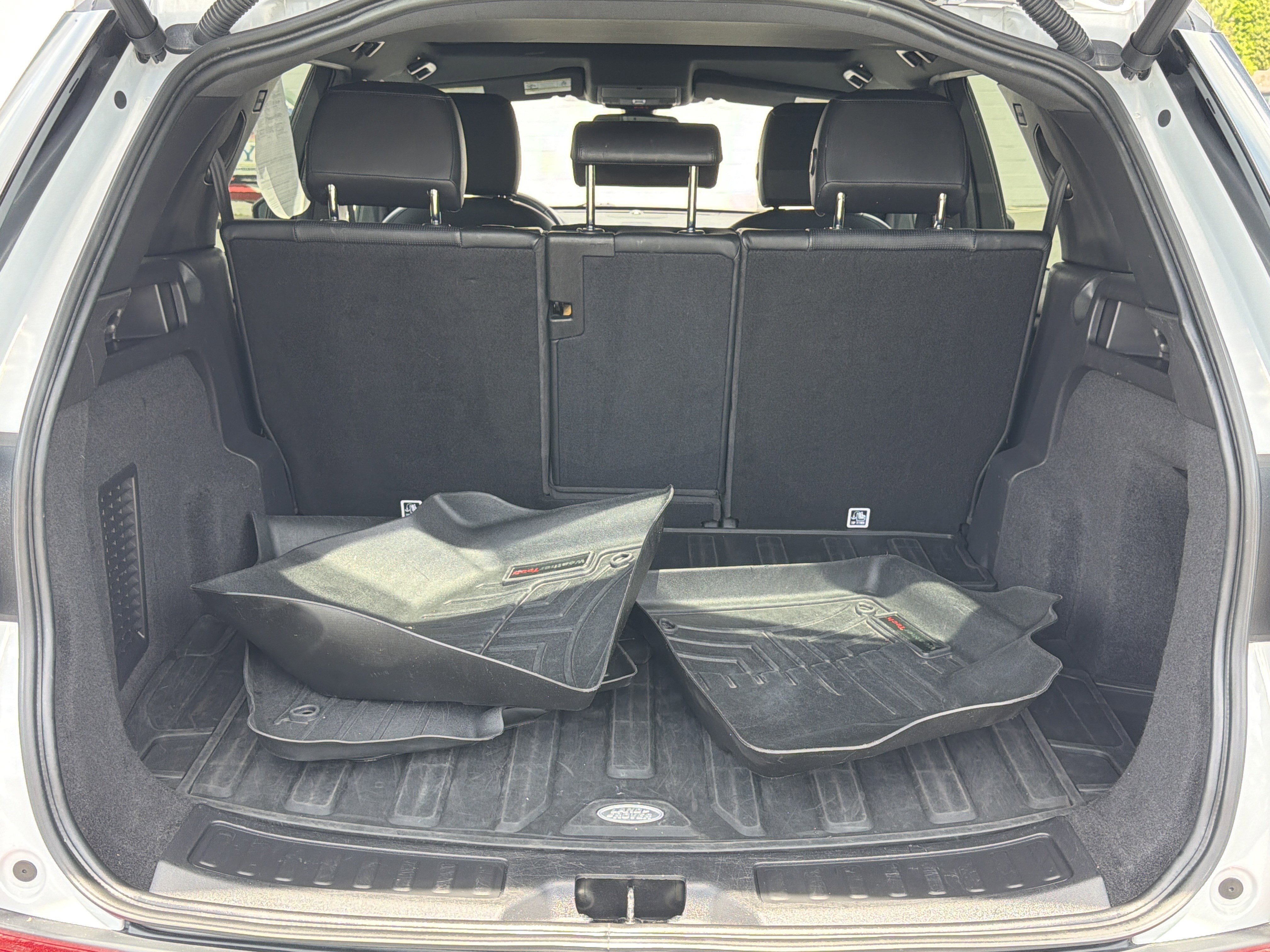 Used 2019 Land Rover Discovery Sport image 22