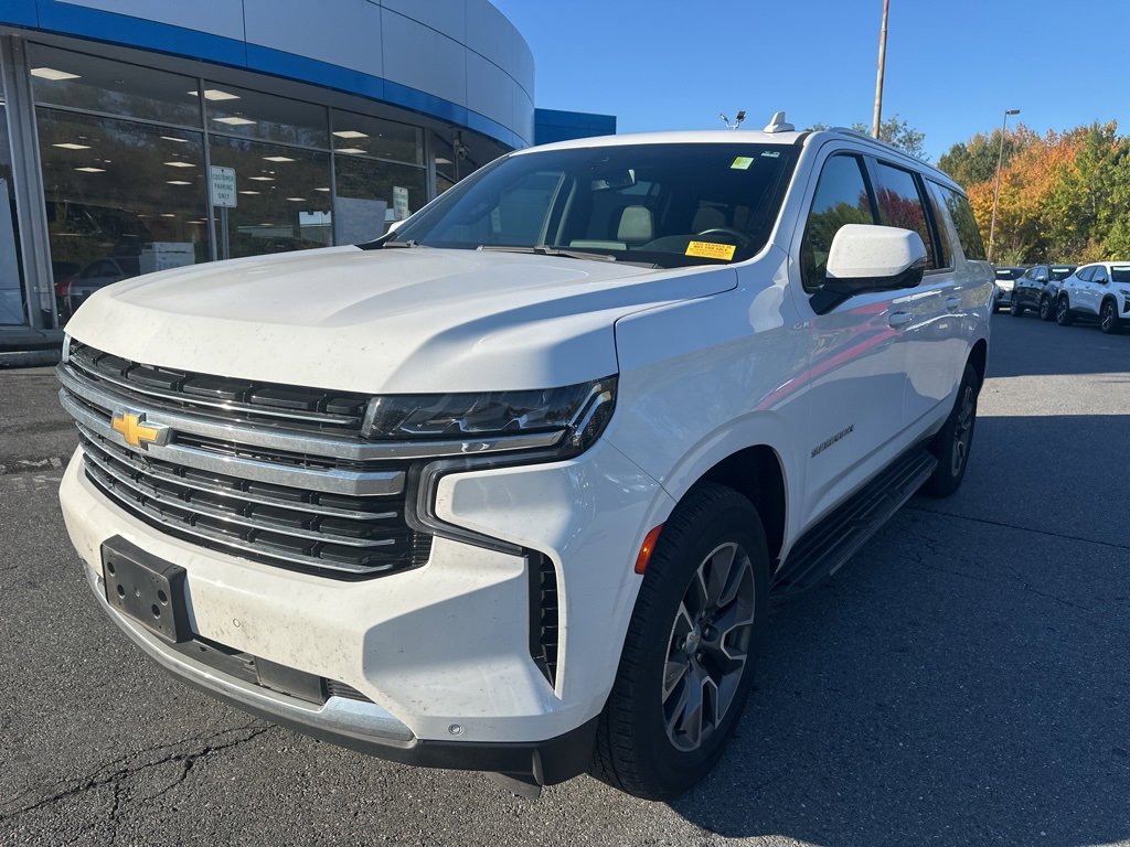 Used 2022 Chevrolet Suburban LT w/ Luxury Package