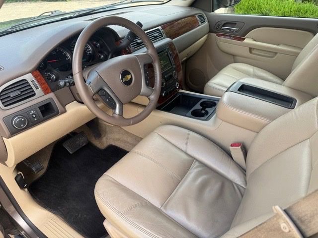 Used 2011 Chevrolet Tahoe LT RWD image 21
