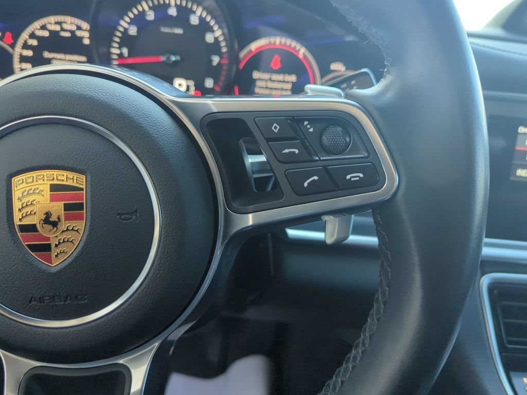 Used 2017 Porsche Panamera 4 AWD/4WD image 21